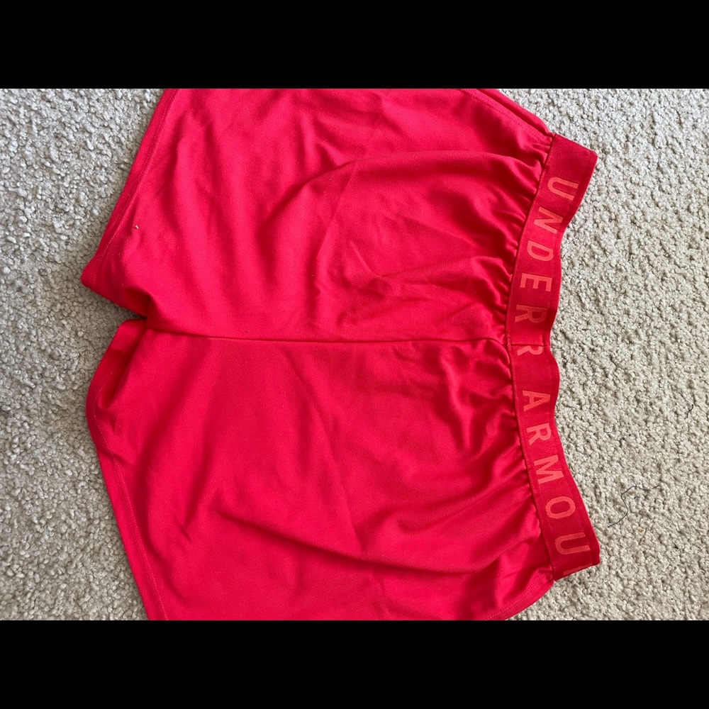 Under armor coral shorts